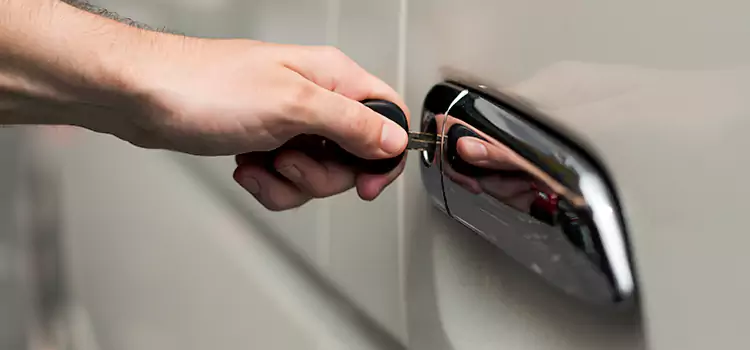 Why Choose Our Auto Locksmith Team in New Orleans, LA?